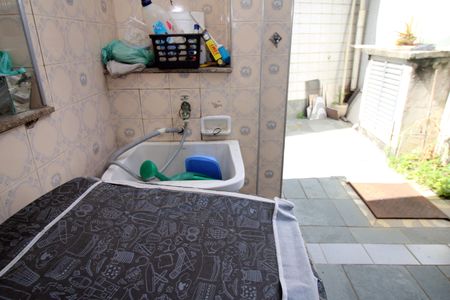 Apartamento à venda com 90m², 2 quartos e 1 vagaÁrea de Serviço