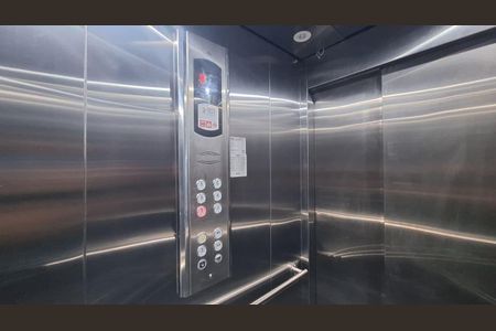 Studio para alugar com 26m², 1 quarto e sem vaga Studio para alugar com 26m², 1 quarto e sem vagaElevador