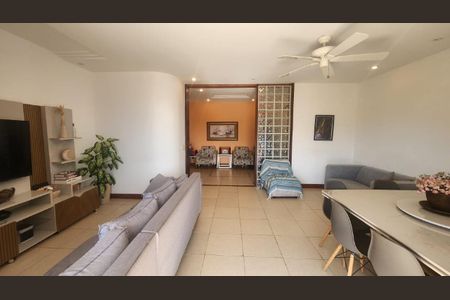 Apartamento à venda com 4 quartos, 303m² em Recreio dos Bandeirantes, Rio de Janeiro