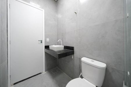 Casa à venda com 93m², 2 quartos e 1 vagaSuíte 2