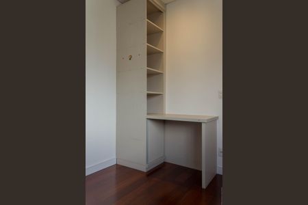 Apartamento à venda com 116m², 3 quartos e 2 vagas Apartamento à venda com 116m², 3 quartos e 2 vagasSuíte 2