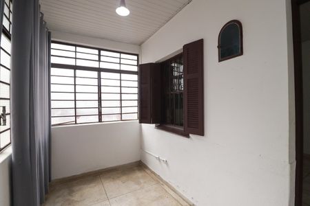 Casa para alugar com 80m², 2 quartos e sem vaga Casa para alugar com 80m², 2 quartos e sem vagaVaranda Quarto 1
