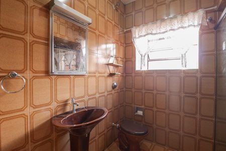 Casa para alugar com 80m², 2 quartos e sem vaga Casa para alugar com 80m², 2 quartos e sem vagaBanheiro