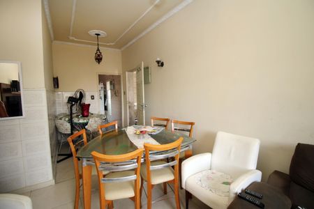 Sala de apartamento à venda com 2 quartos, 90m² em Brás de Pina, Rio de Janeiro