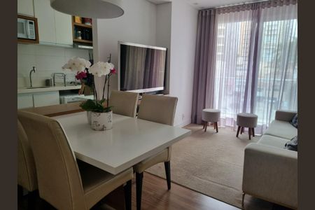 Apartamento à venda com 2 quartos, 72m² em Cambuí, Campinas