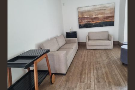 Apartamento à venda com 2 quartos, 72m² em Cambuí, Campinas