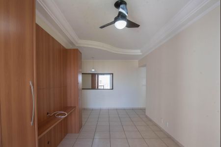 Sala de apartamento para alugar com 2 quartos, 72m² em Vila Marieta, Campinas