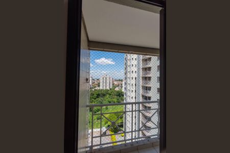 Sacada da Sala de apartamento para alugar com 2 quartos, 72m² em Vila Marieta, Campinas