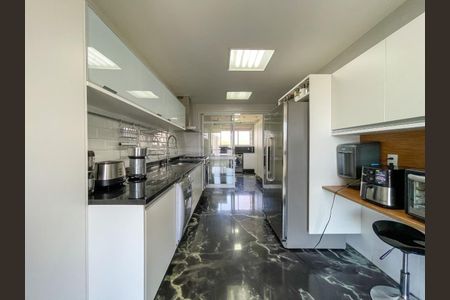 Apartamento à venda com 195m², 3 quartos e 3 vagasFoto 39