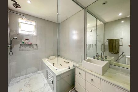 Apartamento à venda com 195m², 3 quartos e 3 vagasFoto 34