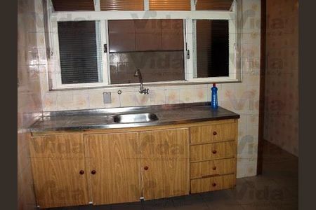 Casa à venda com 300m², 3 quartos e 2 vagas