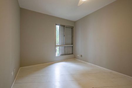 Apartamento para alugar com 130m², 4 quartos e 2 vagasQuarto 3