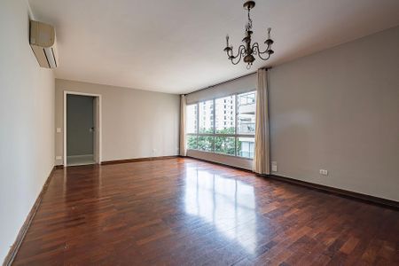 Sala de apartamento para alugar com 4 quartos, 130m² em Cerqueira César, São Paulo