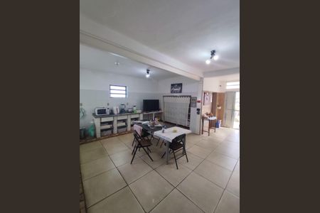 Casa à venda com 5 quartos, 600m² em Jardim Cristiane, Santo André