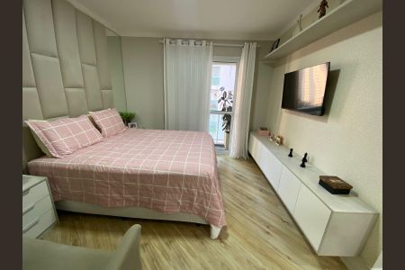 Quarto de apartamento à venda com 3 quartos, 112m² em Jardim Maria Rosa, Taboão da Serra