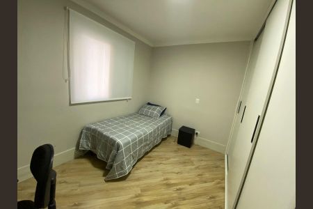 Quarto de apartamento à venda com 3 quartos, 112m² em Jardim Maria Rosa, Taboão da Serra