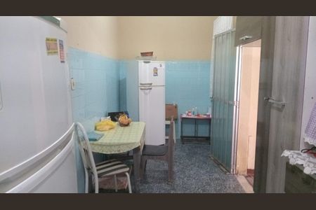 Cozinha de casa para alugar com 3 quartos, 50m² em Pavuna, Nilópolis