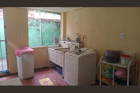 Casa para alugar com 50m², 3 quartos e sem vagaÁrea de serviço