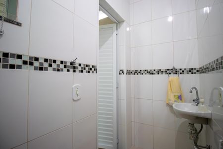 Casa à venda com 140m², 2 quartos e 1 vaga Casa à venda com 140m², 2 quartos e 1 vagaBanheiro 3