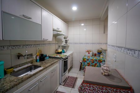 Casa à venda com 140m², 2 quartos e 1 vaga Casa à venda com 140m², 2 quartos e 1 vagaCozinha