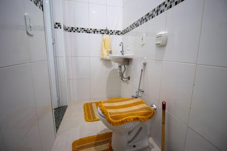 Casa à venda com 140m², 2 quartos e 1 vaga Casa à venda com 140m², 2 quartos e 1 vagaBanheiro 3