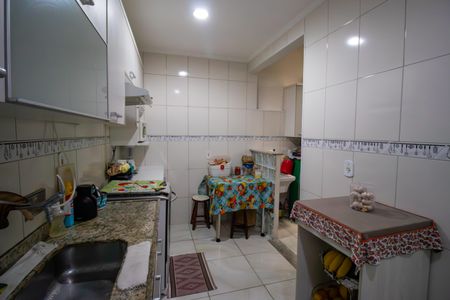 Casa à venda com 140m², 2 quartos e 1 vaga Casa à venda com 140m², 2 quartos e 1 vagaCozinha