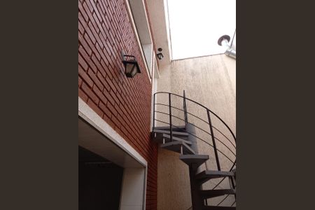 Casa para alugar com 223m², 3 quartos e 4 vagas Casa para alugar com 223m², 3 quartos e 4 vagasÁrea externa