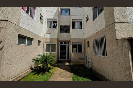 Apartamento para alugar com 38m², 2 quartos e sem vaga