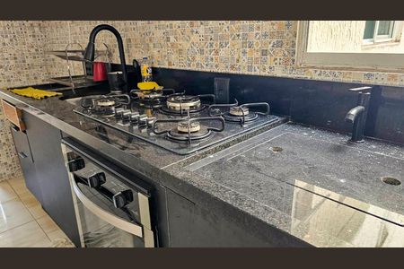 Apartamento para alugar com 38m², 2 quartos e sem vaga