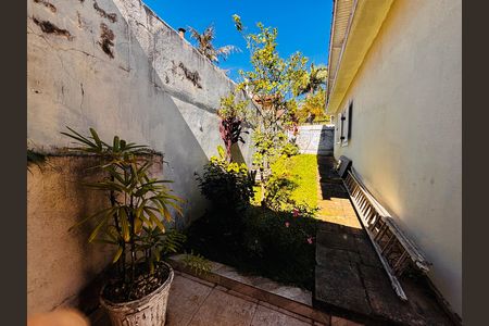 Casa de condomínio para alugar com 600m², 4 quartos e 5 vagas Casa de condomínio para alugar com 600m², 4 quartos e 5 vagasJardim