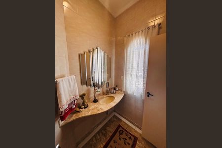 Casa de condomínio para alugar com 600m², 4 quartos e 5 vagas Casa de condomínio para alugar com 600m², 4 quartos e 5 vagasLavabo