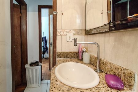 Apartamento à venda com 68m², 3 quartos e 1 vaga Apartamento à venda com 68m², 3 quartos e 1 vagaBanheiro