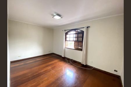 Casa à venda com 3 quartos, 180m² em Cipava, Osasco