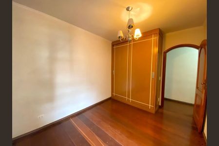 Casa à venda com 3 quartos, 180m² em Cipava, Osasco