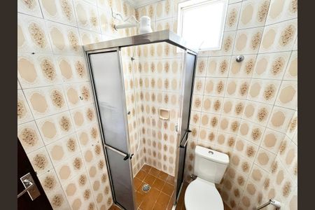 Apartamento à venda com 64m², 2 quartos e 1 vaga Apartamento à venda com 64m², 2 quartos e 1 vagaBanheiro