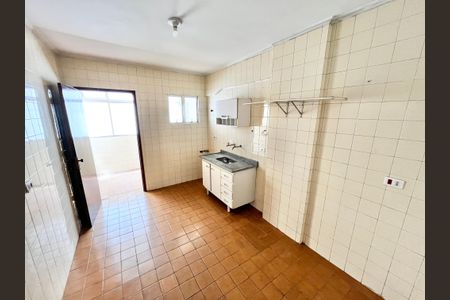 Apartamento à venda com 64m², 2 quartos e 1 vaga Apartamento à venda com 64m², 2 quartos e 1 vagaCozinha