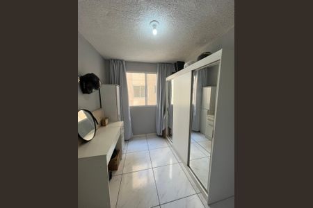Quarto de apartamento à venda com 2 quartos, 41m² em Fátima, Canoas