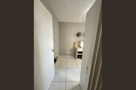 Quarto de apartamento à venda com 2 quartos, 41m² em Fátima, Canoas