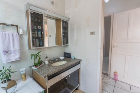 Casa à venda com 250m², 2 quartos e 4 vagasBanheiro 