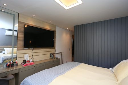 Apartamento à venda com 182m², 4 quartos e 3 vagas Apartamento à venda com 182m², 4 quartos e 3 vagassuíte 2