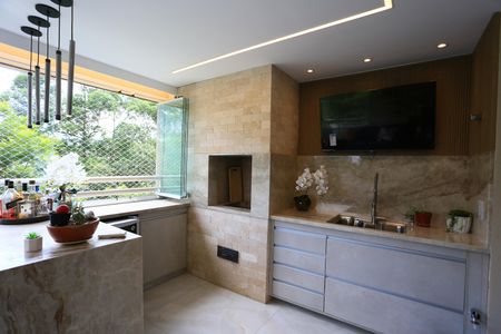 Apartamento à venda com 182m², 4 quartos e 3 vagas Apartamento à venda com 182m², 4 quartos e 3 vagasVaranda da Sala