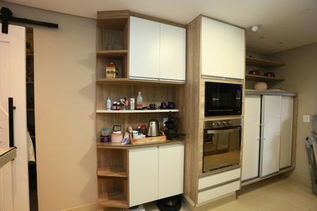 Apartamento à venda com 182m², 4 quartos e 3 vagas Apartamento à venda com 182m², 4 quartos e 3 vagascozinha