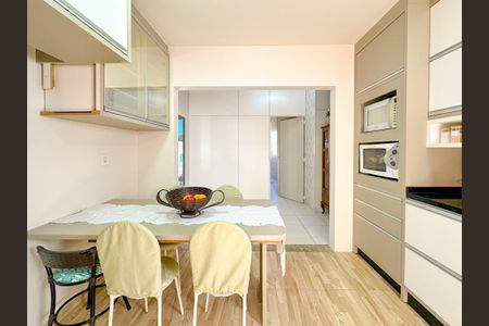 Casa para alugar com 167m², 4 quartos e 6 vagasSala/Cozinha