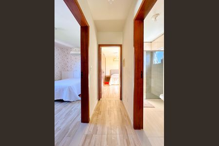 Casa para alugar com 167m², 4 quartos e 6 vagasCorredor