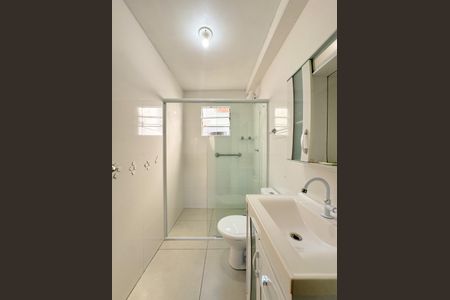 Casa para alugar com 167m², 4 quartos e 6 vagasBanheiro 3