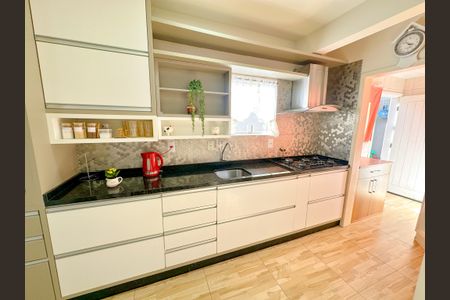 Casa para alugar com 167m², 4 quartos e 6 vagasCozinha