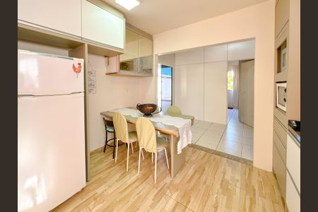 Casa para alugar com 167m², 4 quartos e 6 vagasSala/Cozinha