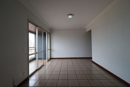 Sala de apartamento para alugar com 3 quartos, 95m² em Centro, Ribeirão Preto