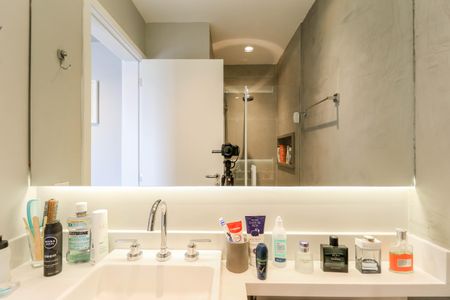 Apartamento para alugar com 105m², 1 quarto e 2 vagasBanheiro Social