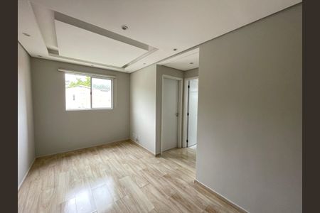 Sala de apartamento para alugar com 2 quartos, 46m² em Parque Rincao, Cotia